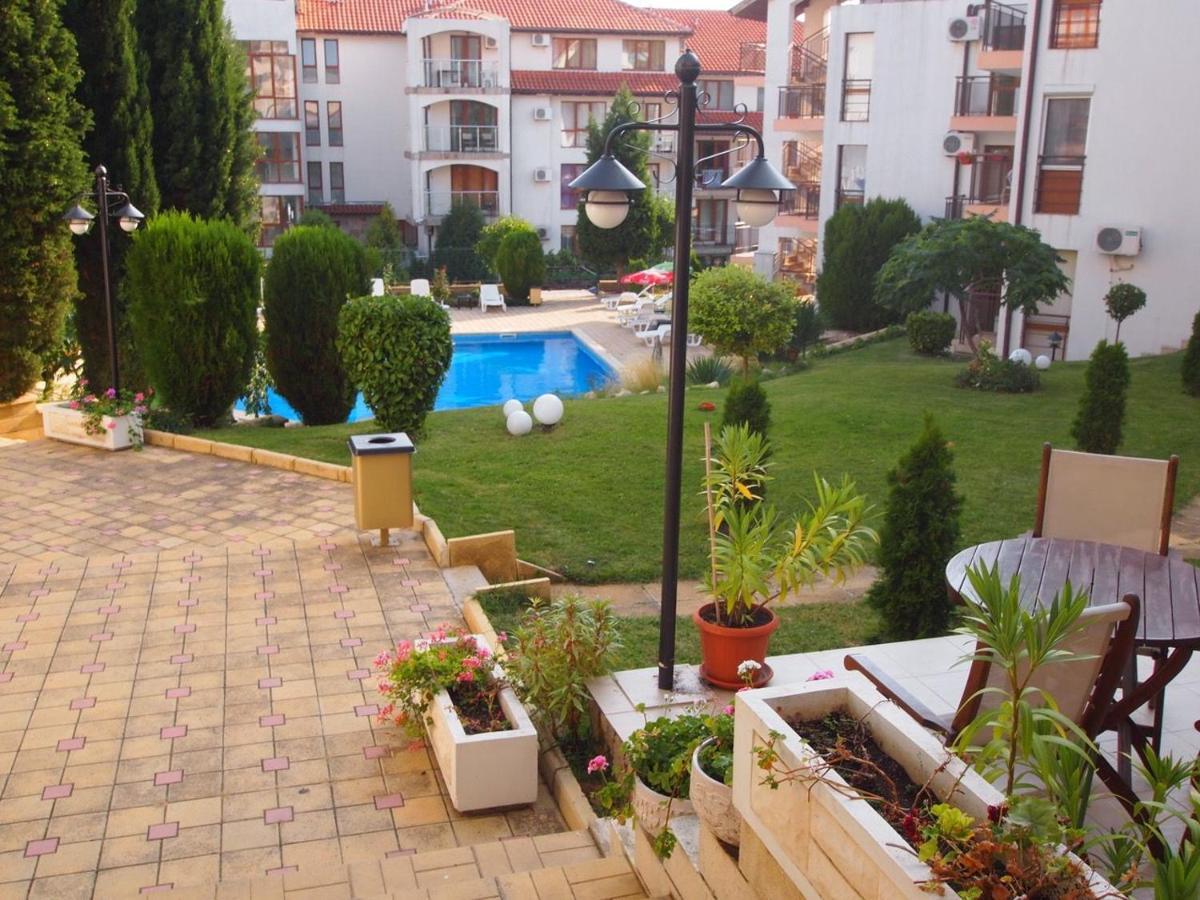 La Terrace Sea View Apartment Sveti Vlas Exterior photo