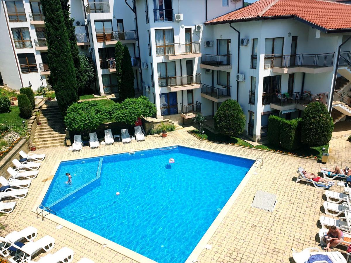 La Terrace Sea View Apartment Sveti Vlas Exterior photo